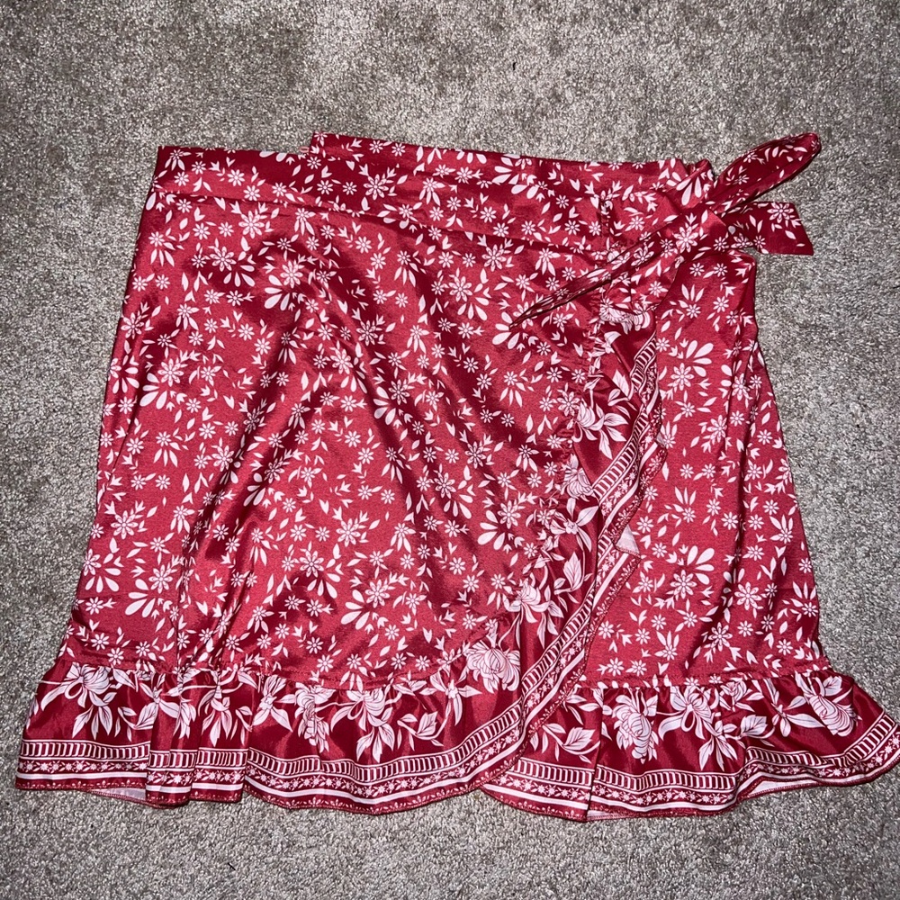 SHEIN- Floral wrap skirt